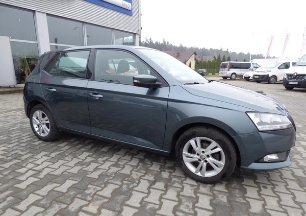 Skoda Fabia cena 29900 przebieg: 288004, rok produkcji 2018 z Tarczyn małe 631